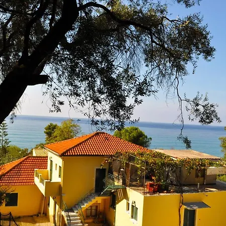 House Angelos C On Agios Gordios Appartamento