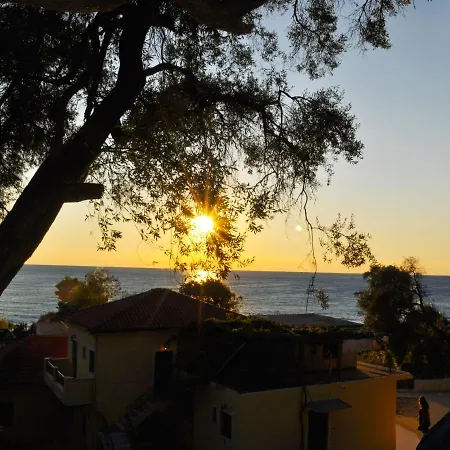 House Angelos C On Agios Gordios Appartamento