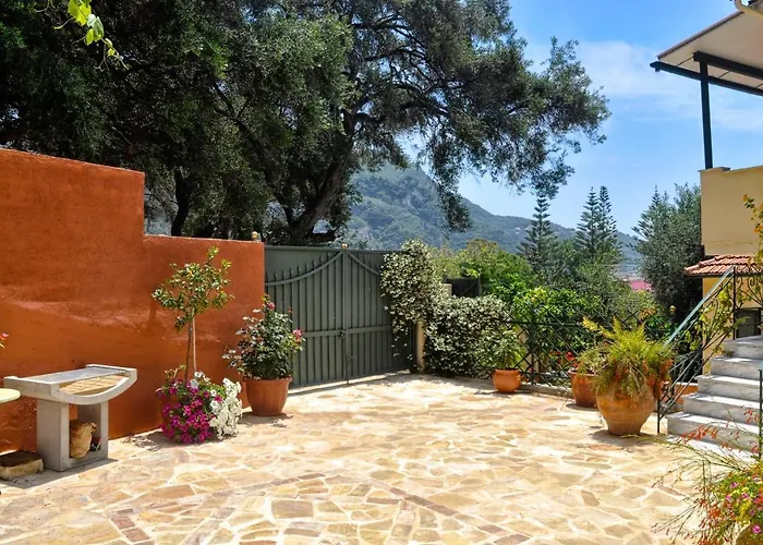 Apartment House Angelos C On Agios Gordios