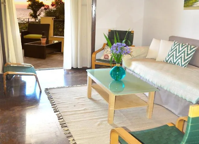 Apartment House Angelos C On Agios Gordios